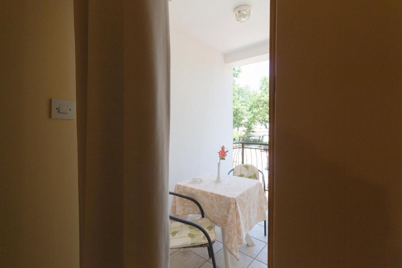 Rooms And Apartments Palma B&B Medulin Exterior foto